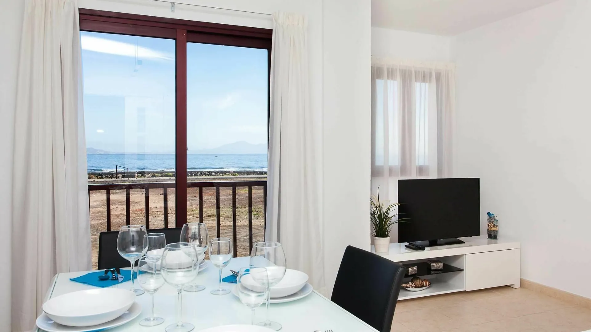Bristol Mar Apartments 科拉雷侯